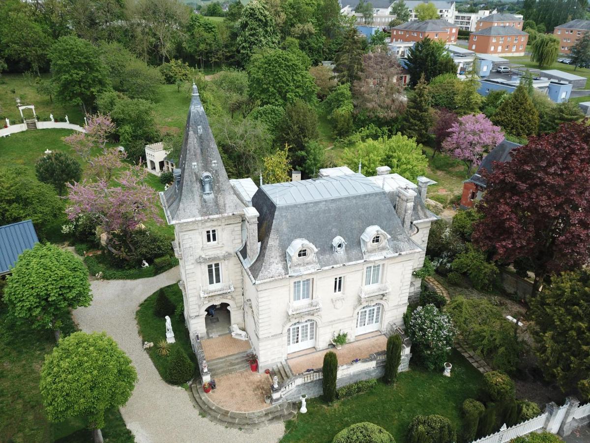 Le Madrigal Bed and Breakfast Mamers Eksteriør billede