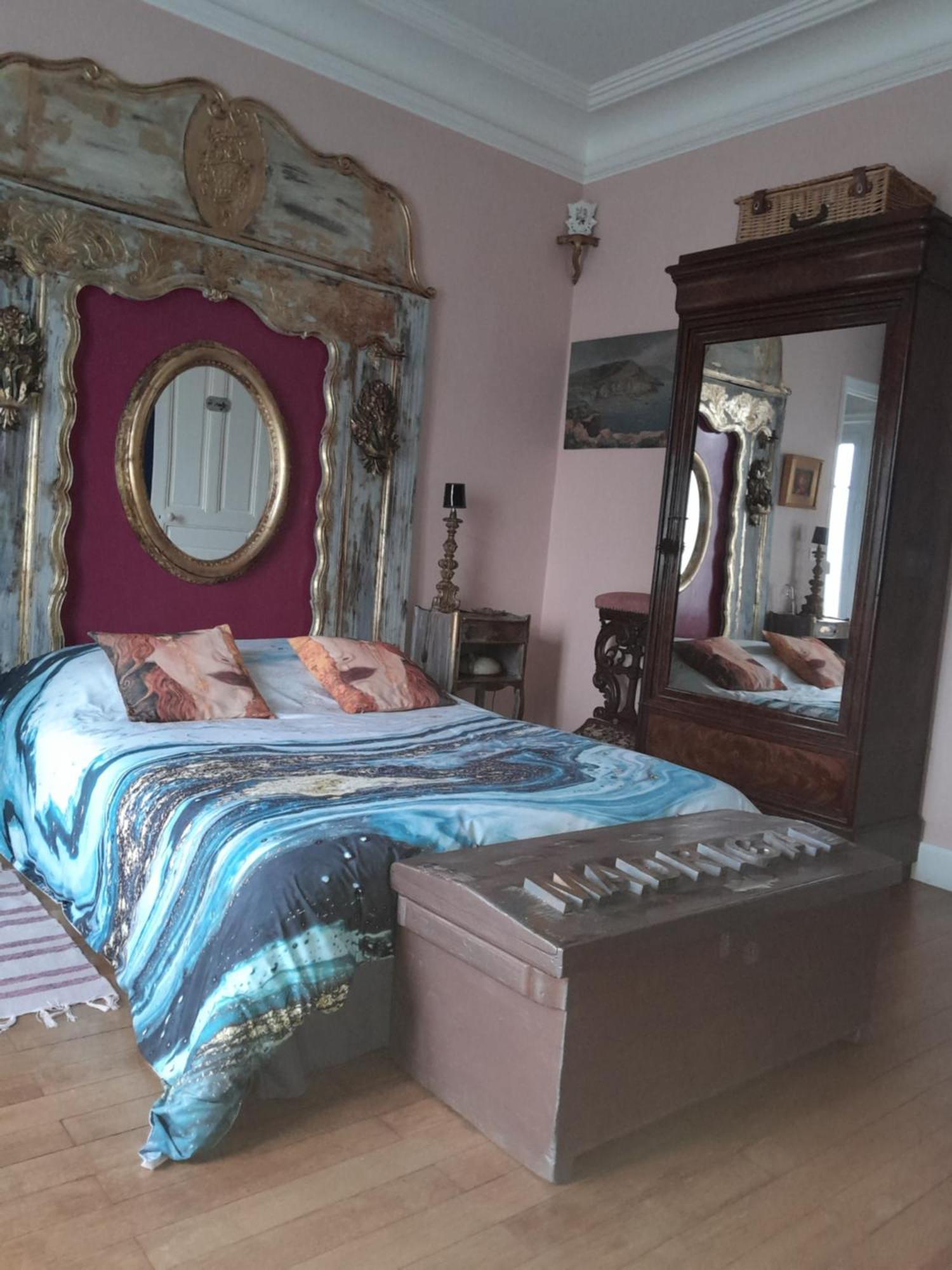 Le Madrigal Bed and Breakfast Mamers Eksteriør billede