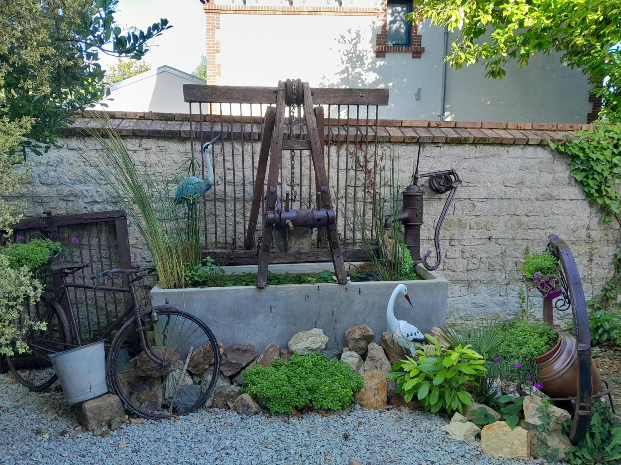 Le Madrigal Bed and Breakfast Mamers Eksteriør billede